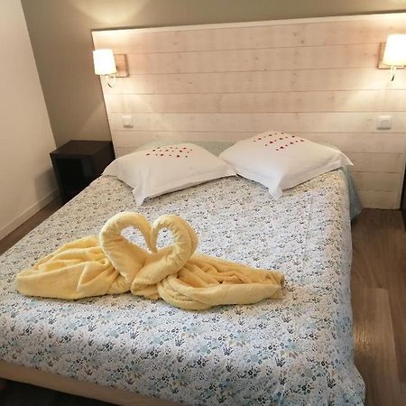Le Fleur"H"On 11 D'Honfleur, T2 En Residence Avec Piscine, Wifi Et Parking Gratuits เอคโมวิลล์ ภายนอก รูปภาพ
