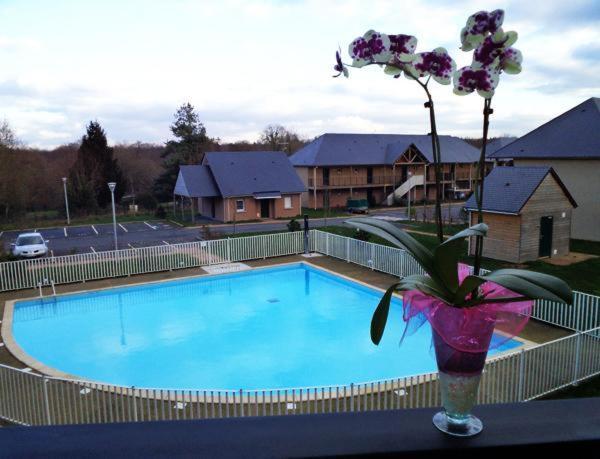 Le Fleur"H"On 11 D'Honfleur, T2 En Residence Avec Piscine, Wifi Et Parking Gratuits เอคโมวิลล์ ภายนอก รูปภาพ